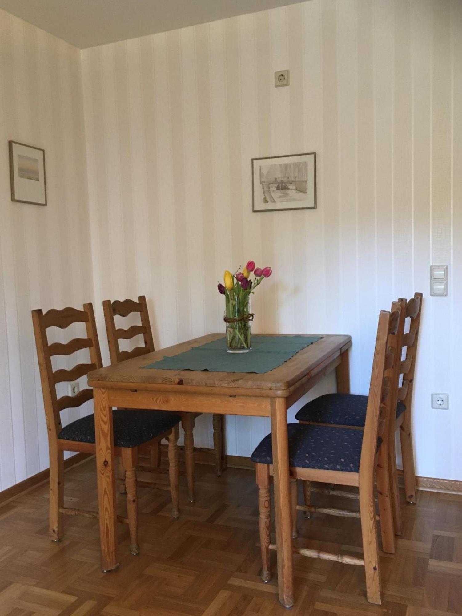 Waldgasthof Roeckers-Ferienwohnung Hahnenkrai เมพเพิน ภายนอก รูปภาพ